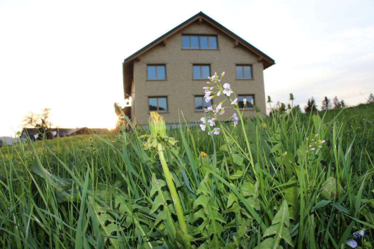Apartamento Hus Bündt Krumbach  Exterior foto
