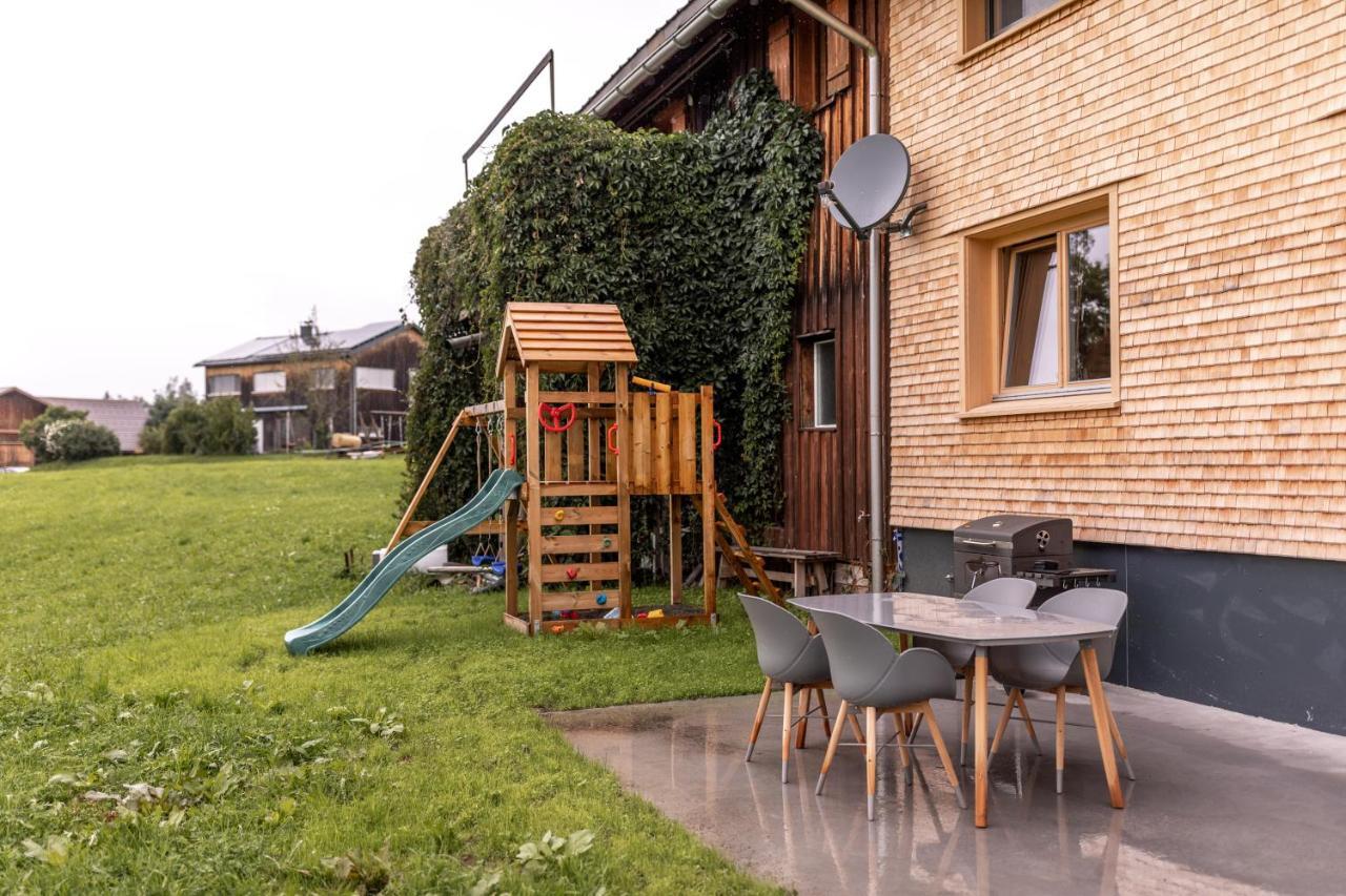 Apartamento Hus Bündt Krumbach  Exterior foto