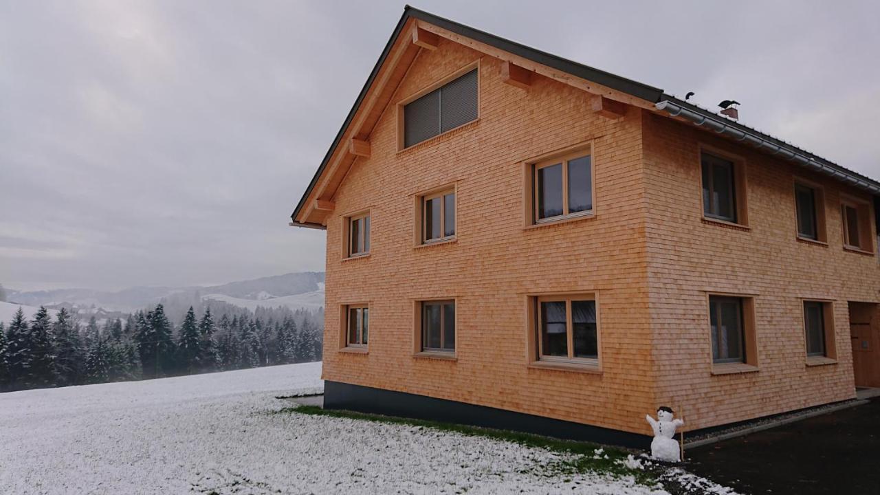 Apartamento Hus Bündt Krumbach  Exterior foto